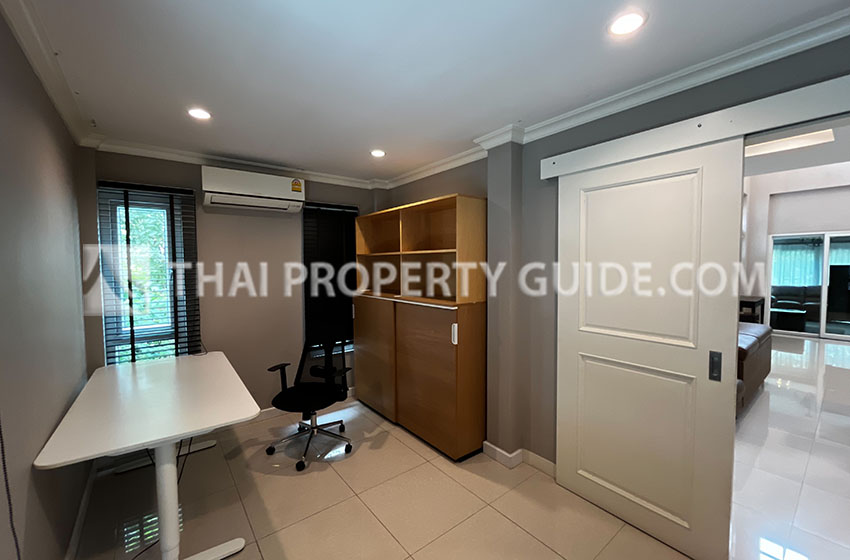 House with Shared Pool in Sukhumvit 